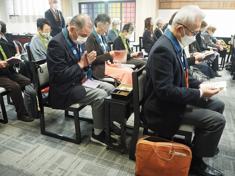 専修寺報恩講　結願日中